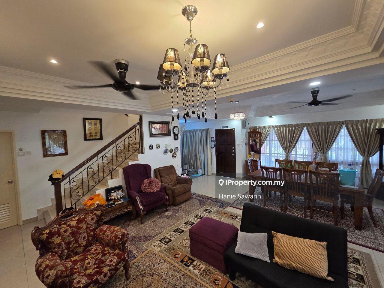 Rumah Berangkai 2 Tingkat untuk Dijual di Bukit Jelutong, Shah Alam oleh Hanie Sawarin - iProperty.com.my