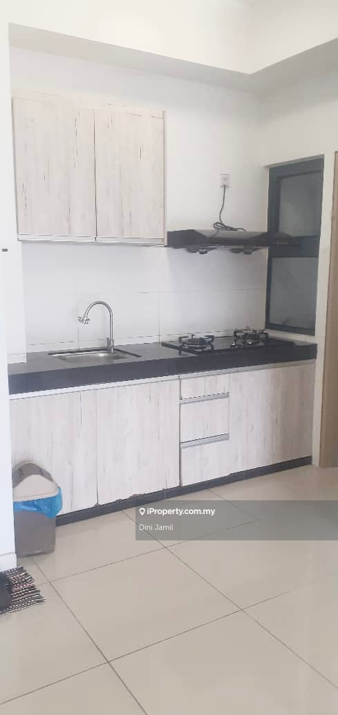 Residensi Servis untuk Disewa di Suria Residence oleh Dini Jamil - iProperty.com.my