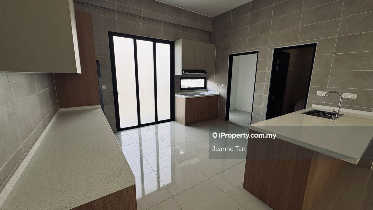 Townhouse for Rent in Kampung Sungai Kayu Ara, Petaling Jaya by Jeanne Tan - iProperty.com.my