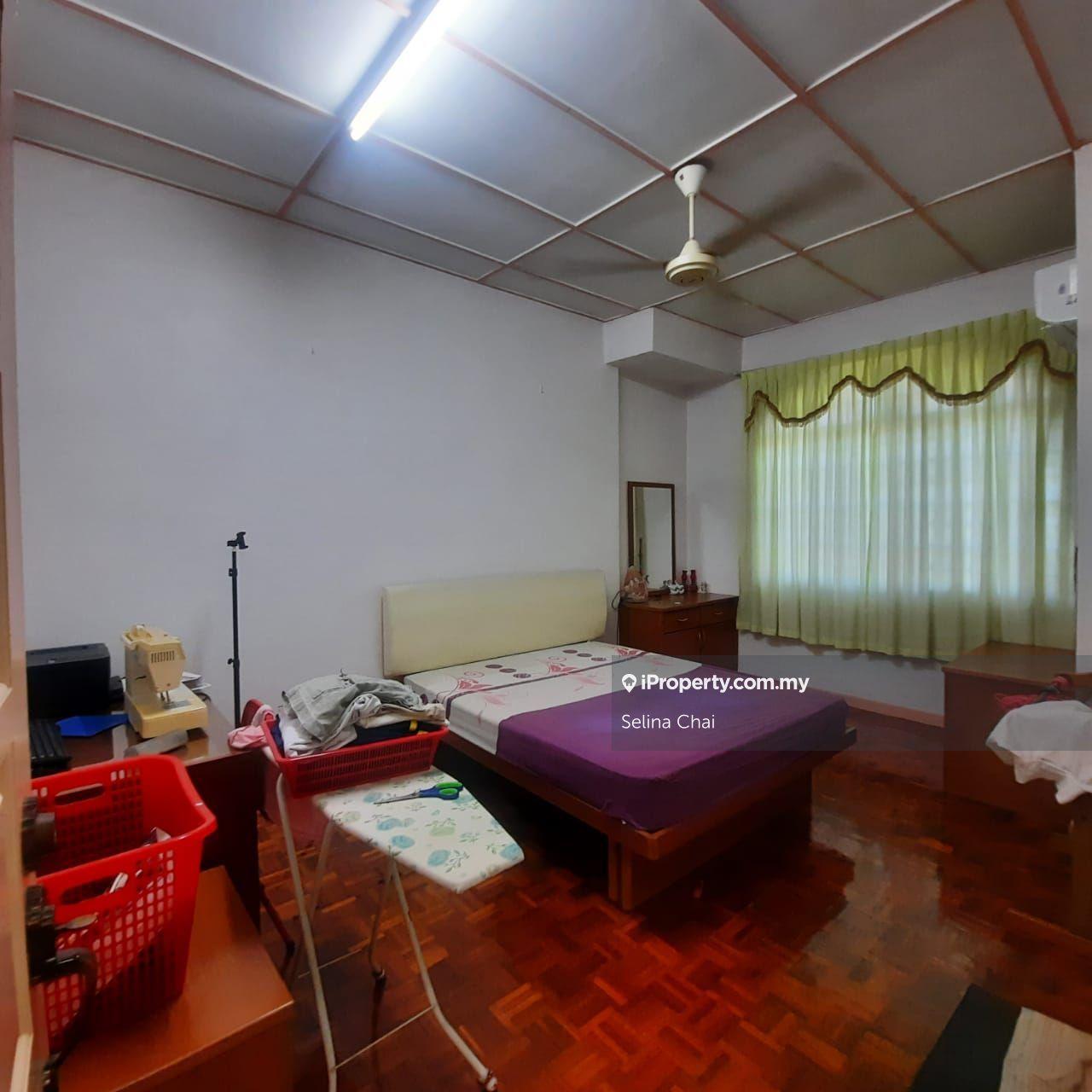 Rumah Berangkai 2 Tingkat untuk Dijual di Usj 13, Subang Jaya oleh Selina Chai - iProperty.com.my