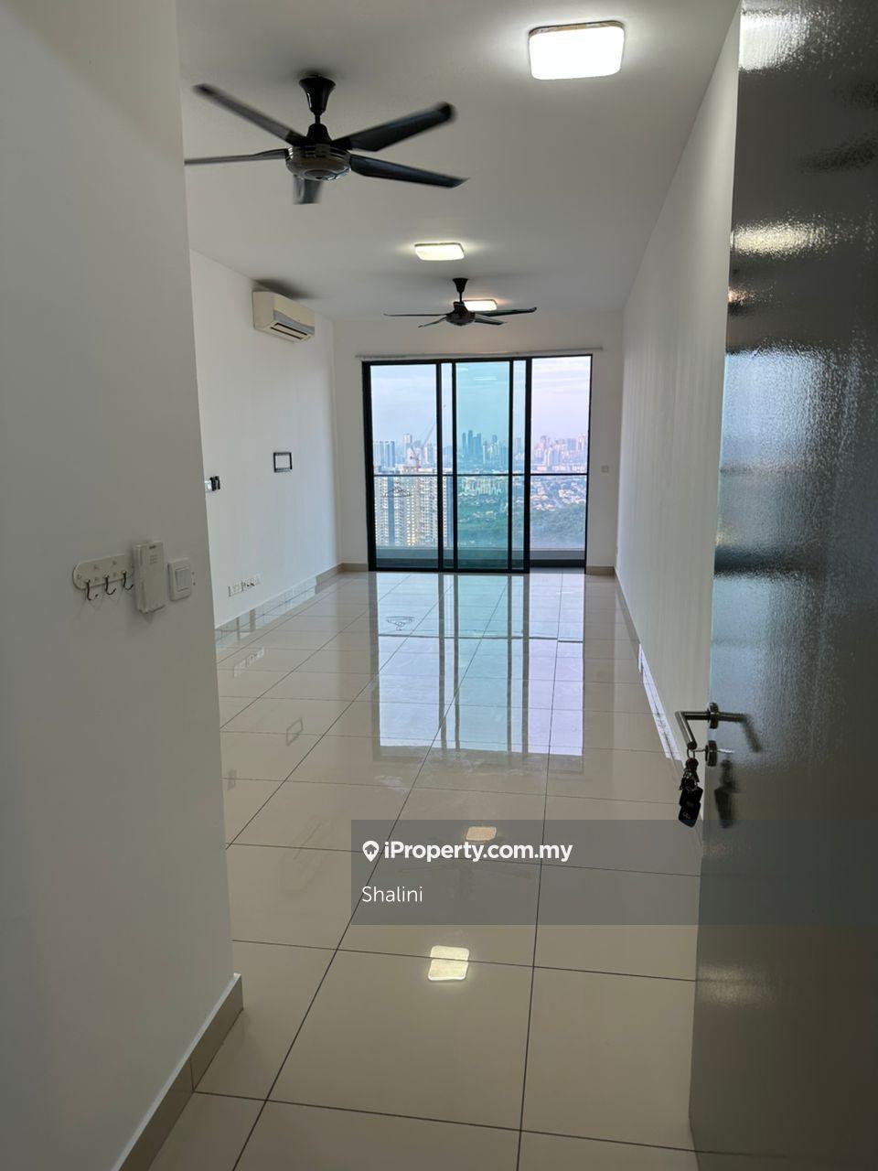 Service Residence for Sale in LakePark Residence @ KL North by Shalini - iProperty.com.my