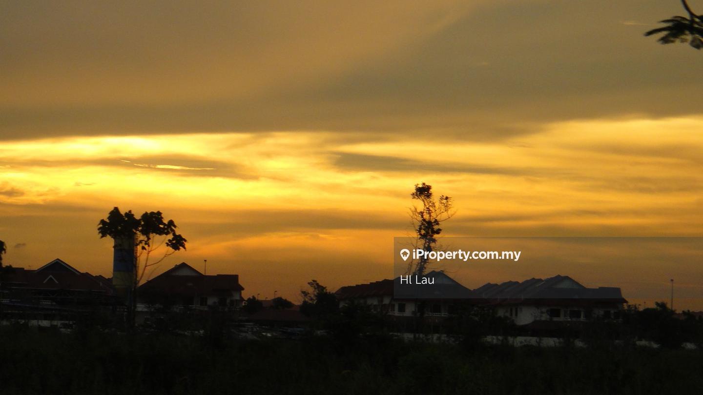 Rumah Berkembar untuk Dijual di 2 Sty Cluster Semi D Taman Putra Perdana 5 Puchong, Puchong oleh Hl Lau - iProperty.com.my