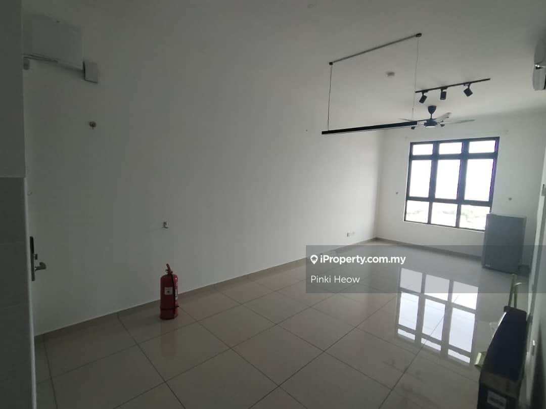 Service Residence for Rent in B11 Parkland Residence by Pinki Heow - iProperty.com.my