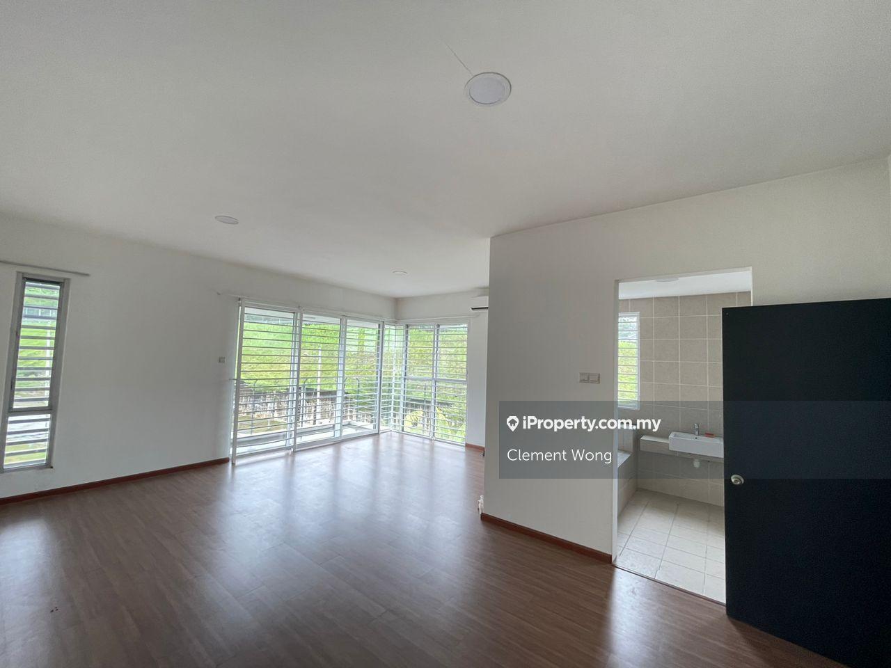 Rumah Berangkai 3 Tingkat untuk Disewa di Kota Emerald Garden 3 storey Corner Rawang Anggun, Rawang oleh Clement Wong - iProperty.com.my