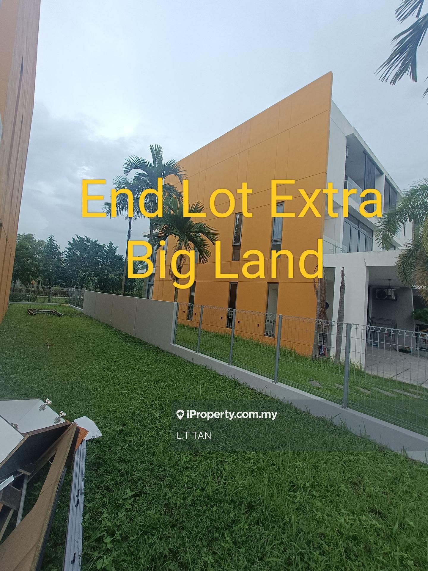 3-storey Terraced House for Sale in Lake Fields, Sungai Besi by L.T TAN - iProperty.com.my