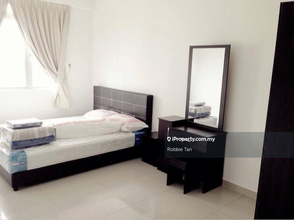 Condominium for Sale in Fairway Suites by Robbie Tan - iProperty.com.my