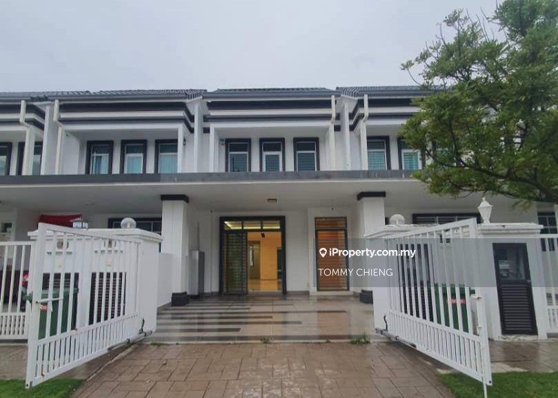 Rumah Berangkai 2 Tingkat untuk Dijual di Eco Majestic, Semenyih oleh TOMMY CHIENG - iProperty.com.my