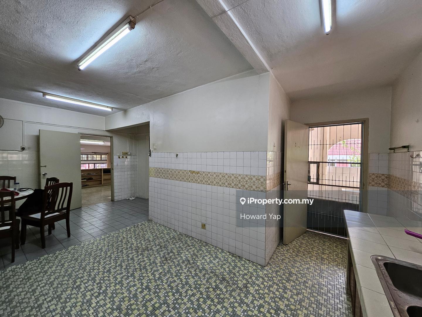 Rumah Berangkai 2 Tingkat untuk Dijual di Taman Desa, Taman Desa oleh Howard Yap - iProperty.com.my