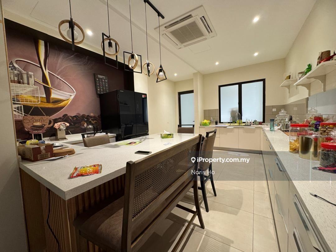 Rumah Berkembar untuk Dijual di Setia Mayuri, Semenyih oleh Noris Ho - iProperty.com.my