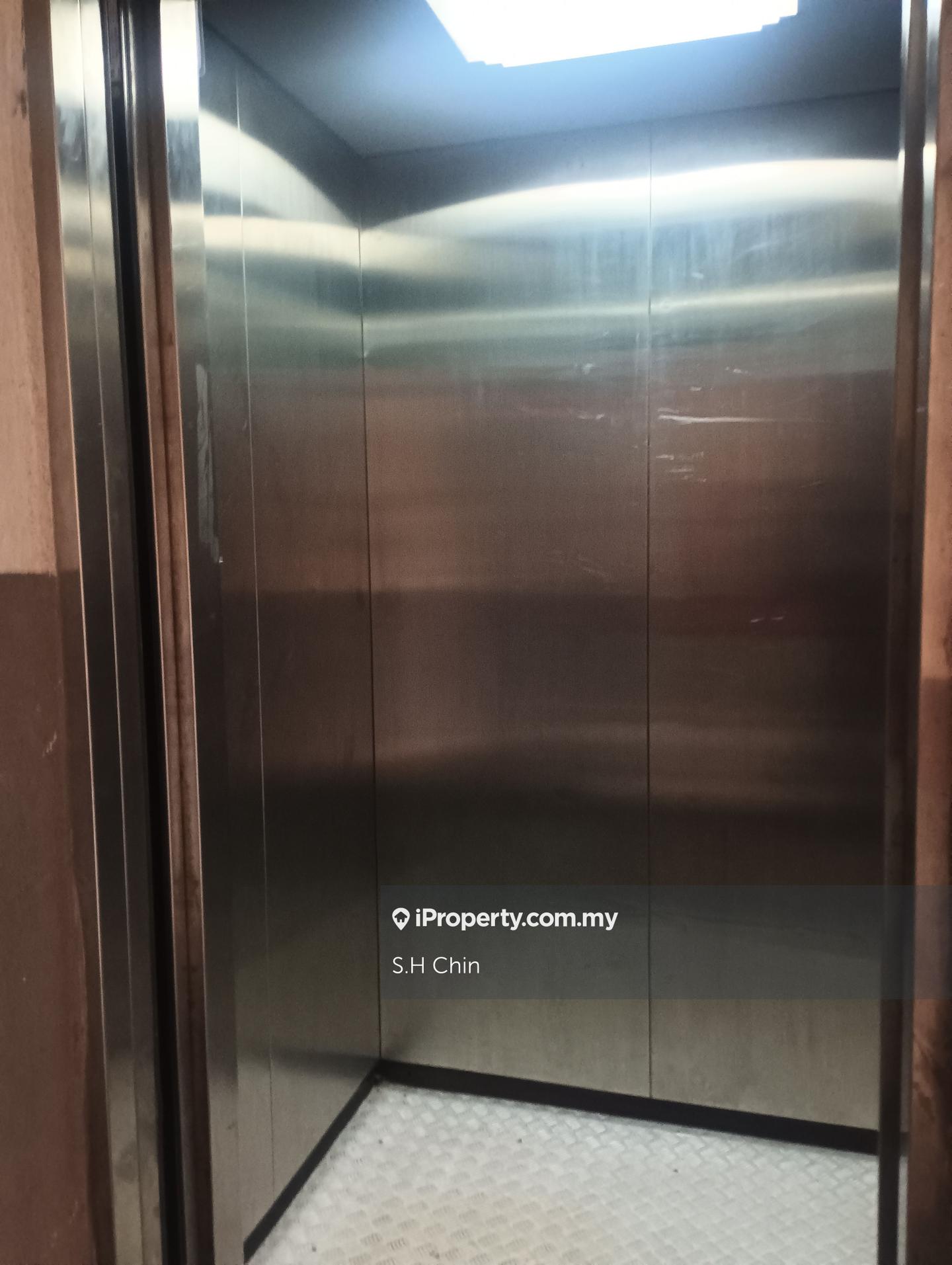 Pangsapuri untuk Dijual di Casa Ria Apartment oleh S.H Chin - iProperty.com.my