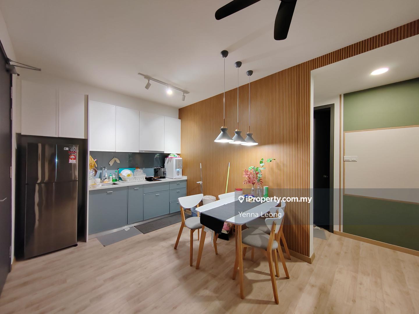 Residensi Servis untuk Disewa di Emporis oleh Yenna Leong - iProperty.com.my