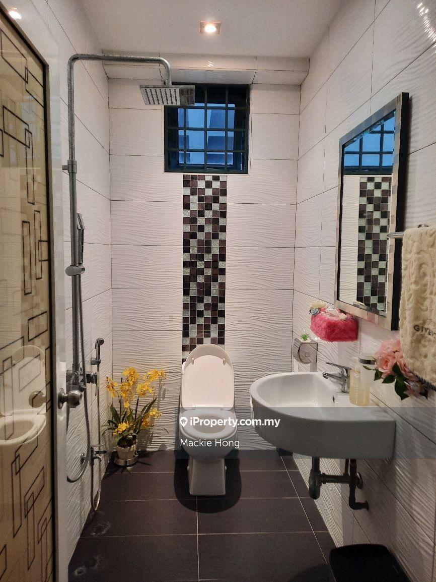 Bungalow House for Sale in Seksyen 13, Shah Alam by Mackie Hong - iProperty.com.my