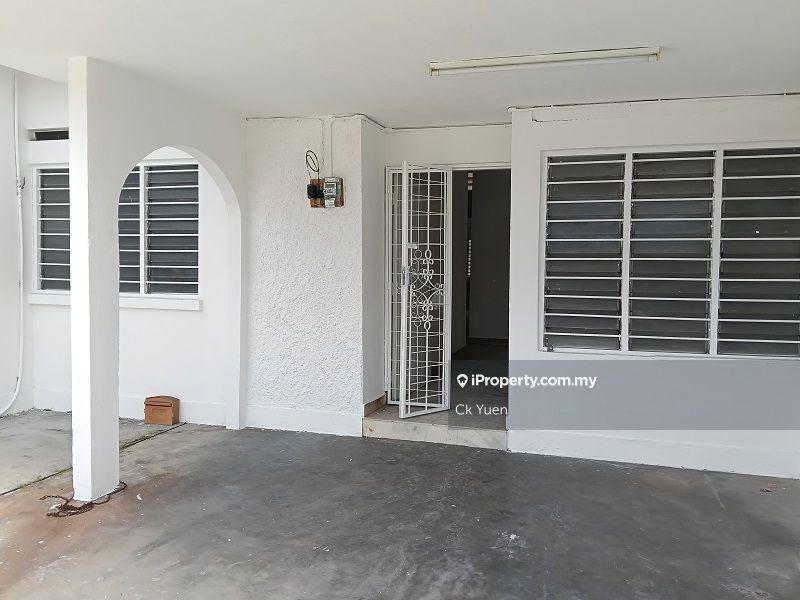 1-storey Terraced House for Sale in Taman Boon Bak, Ipoh by Ck Yuen - iProperty.com.my