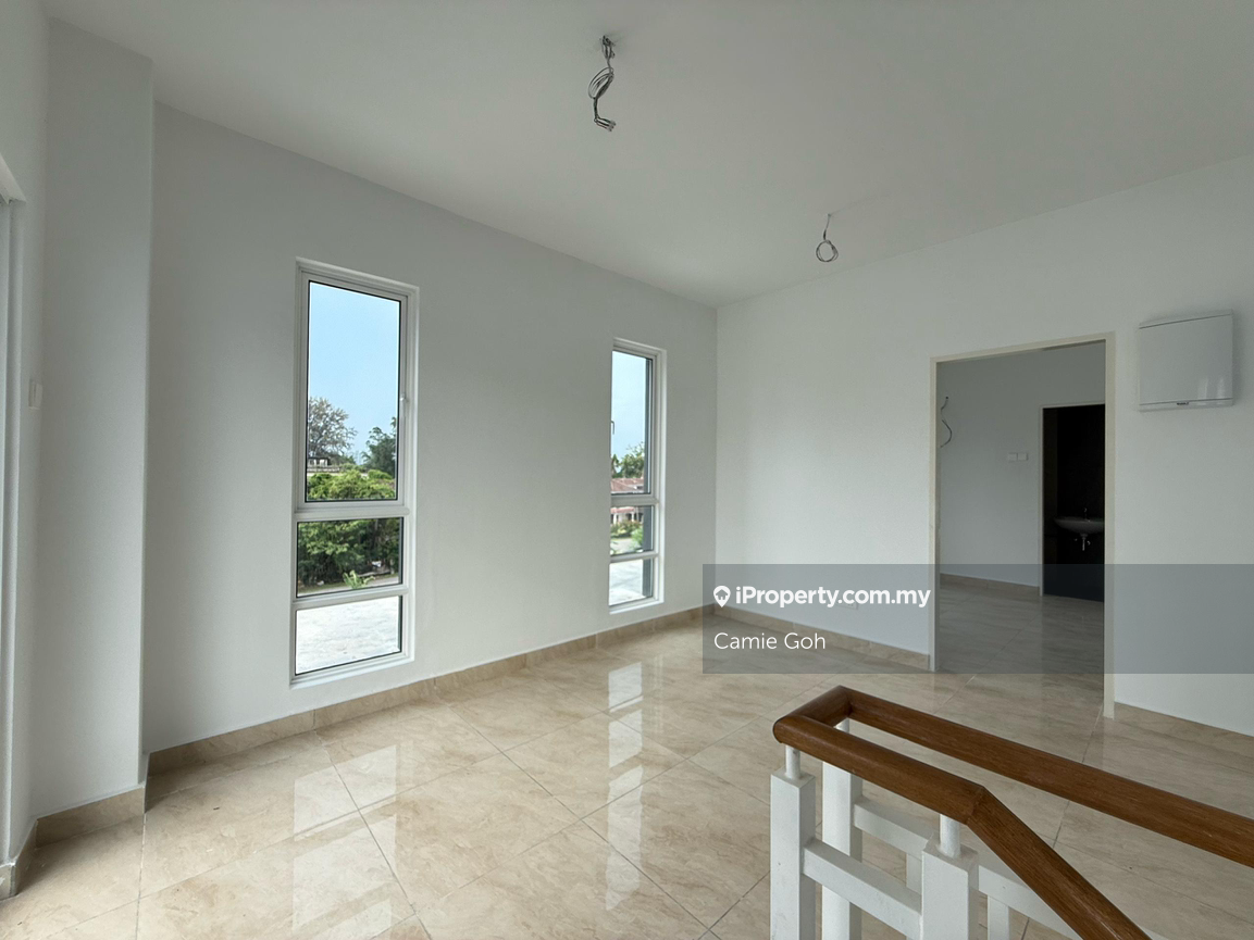 Rumah Berkembar untuk Dijual di Taman Klebang Utama, Klebang oleh Camie Goh - iProperty.com.my