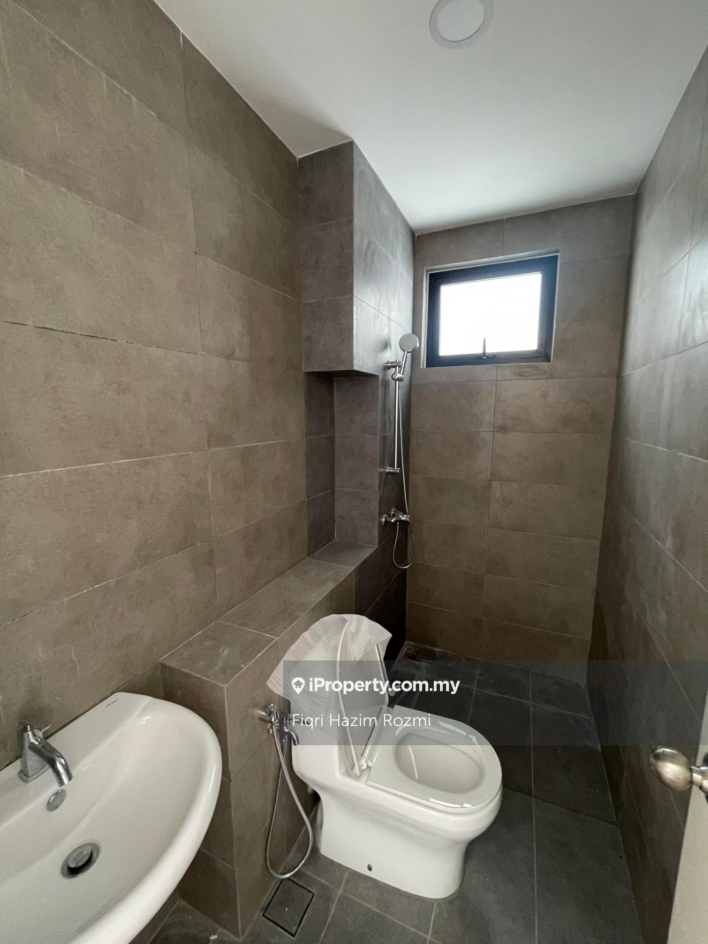 Banglo untuk Dijual di Alam Sari, Bangi oleh Fiqri Hazim Rozmi - iProperty.com.my