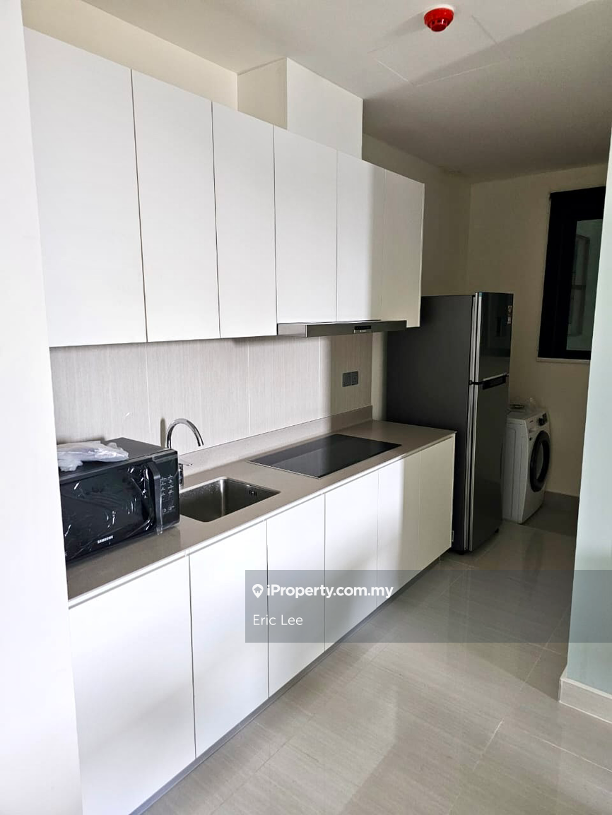Service Residence for Sale in Senada Residence @ KLGCC Resort by Eric Lee - iProperty.com.my
