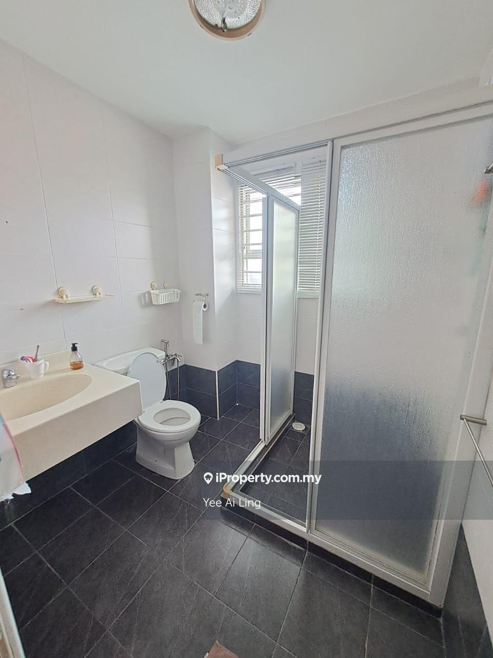 Rumah Berangkai 2 Tingkat untuk Dijual di Bandar Botanic, Klang oleh Yee Ai Ling - iProperty.com.my