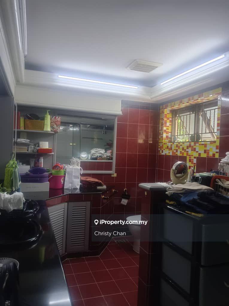 Banglo untuk Dijual di Country Heights, Kajang oleh Christy Chan - iProperty.com.my