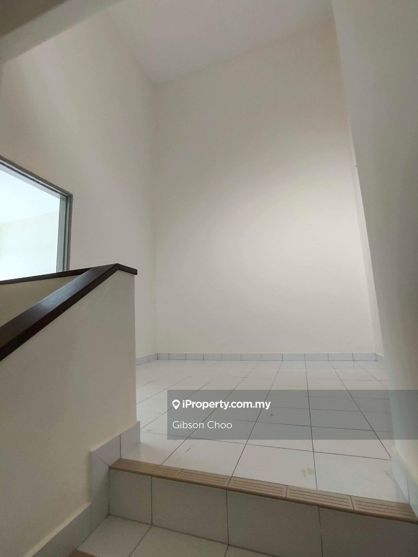 Rumah Berangkai 2 Tingkat untuk Dijual di Bandar Sungai Long, Selangor oleh Gibson Choo - iProperty.com.my