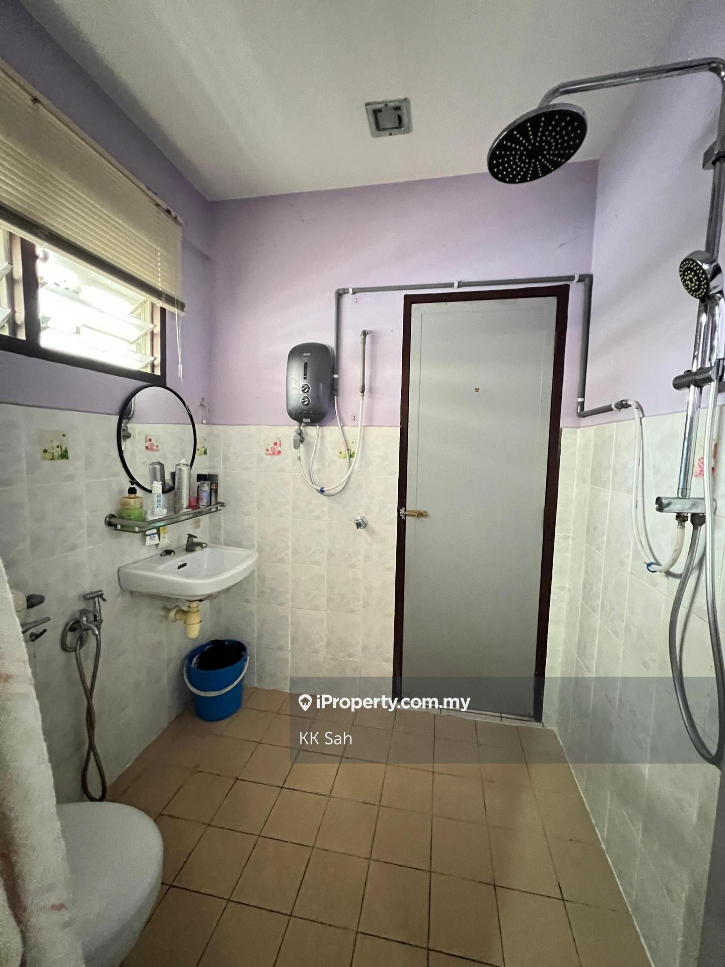 Rumah Berangkai 2 Tingkat untuk Dijual di Taman Sri Kota, Kajang oleh KK Sah - iProperty.com.my