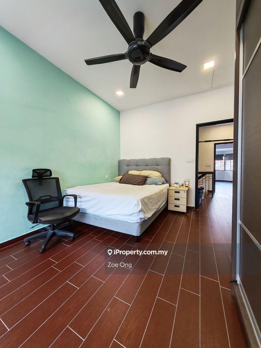 Rumah Berangkai 2 Tingkat untuk Dijual di Seri Utama Damansara, Kota Damansara oleh Zoe Ong - iProperty.com.my