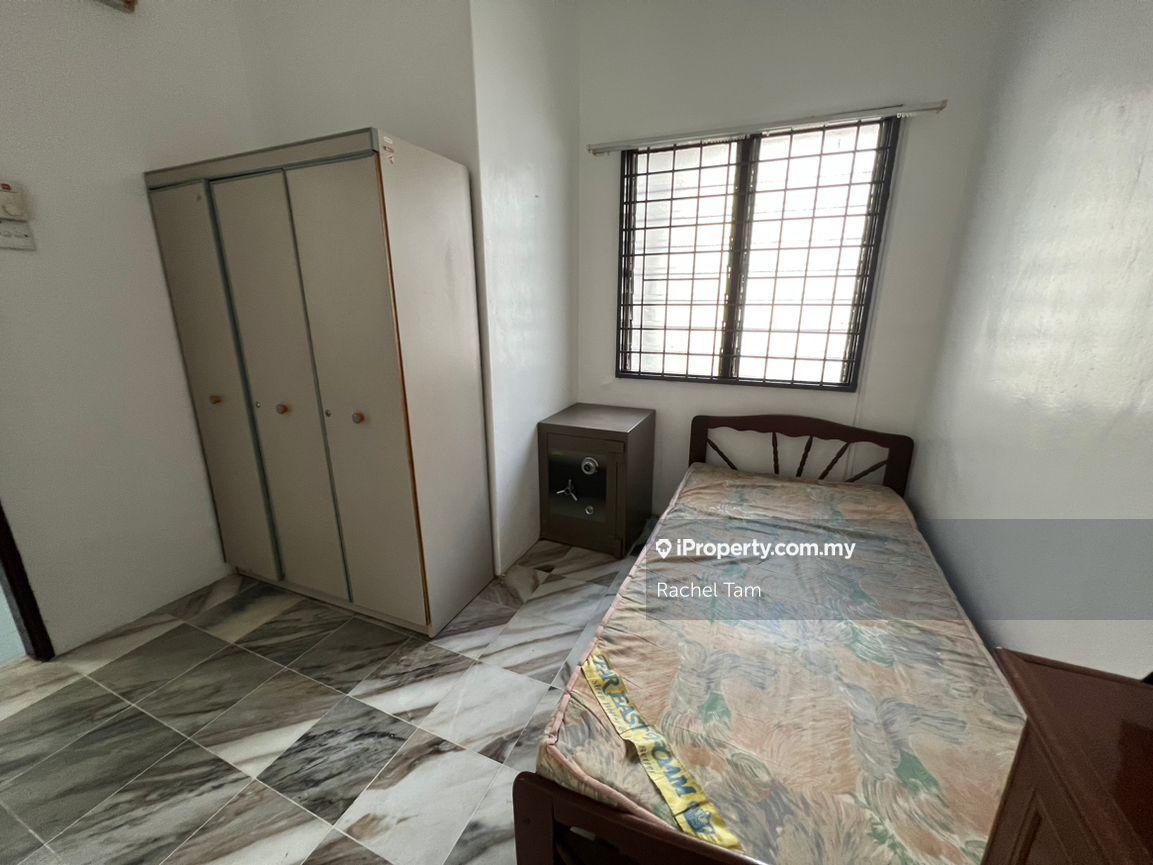 Rumah Berangkai 2 Tingkat untuk Disewa di Air Putih, Kuantan oleh Rachel Tam - iProperty.com.my