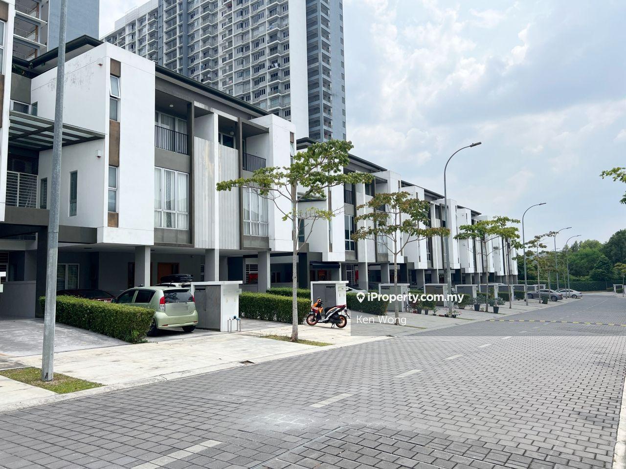 Rumah Bandar untuk Dijual di Tropicana Heights, Kajang oleh Ken Wong - iProperty.com.my