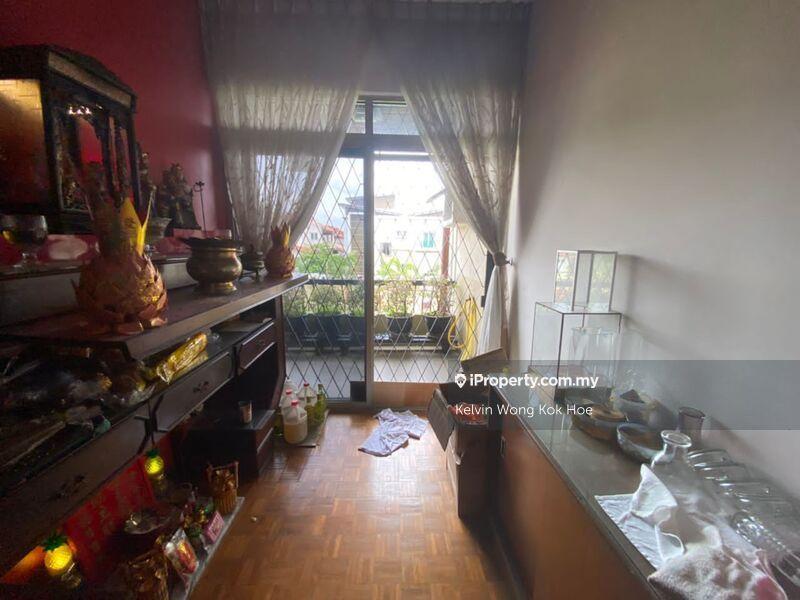 Rumah Berkembar untuk Dijual di Taman Overseas Union (Taman Oug), Jalan Klang Lama (Old Klang Road) oleh Kelvin Wong Kok Hoe - iProperty.com.my