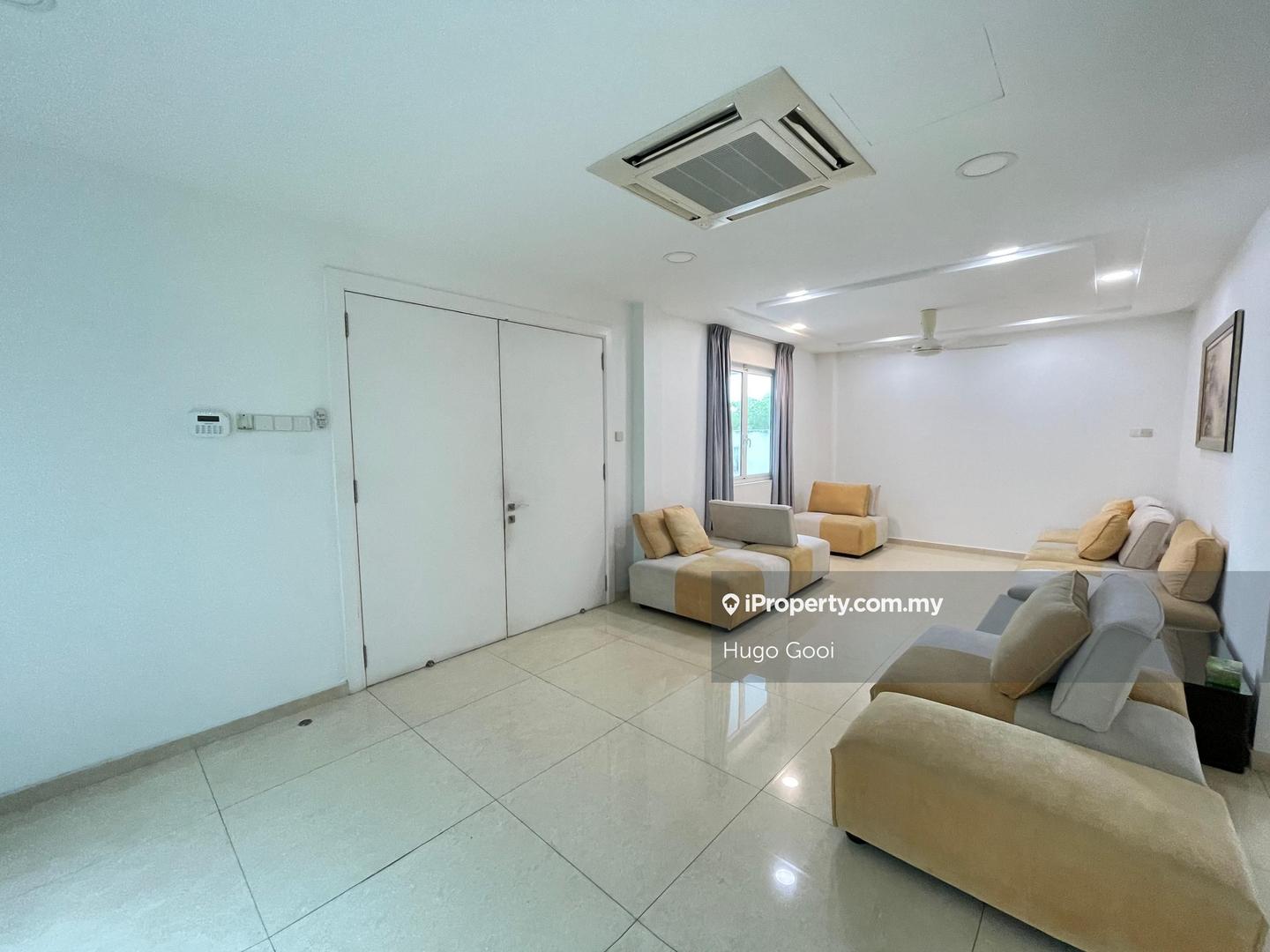 Banglo untuk Dijual di The Mines Resort City, Bluwater Estate, Gita Bayu, Seri Kembangan oleh Hugo Gooi - iProperty.com.my