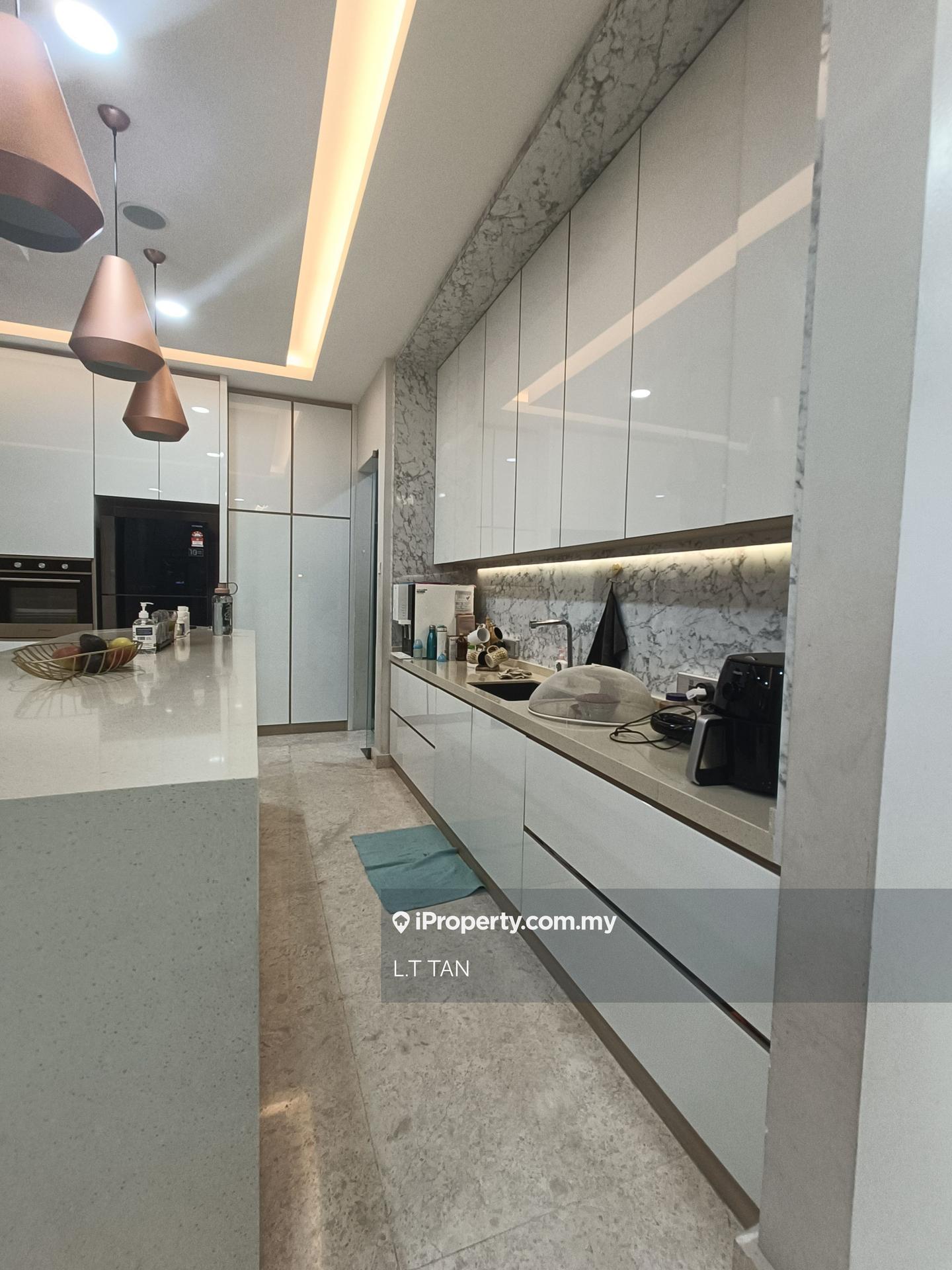 Rumah Berangkai 3 Tingkat untuk Dijual di Taman Tasik Pinggiran, Sungai Besi oleh L.T TAN - iProperty.com.my