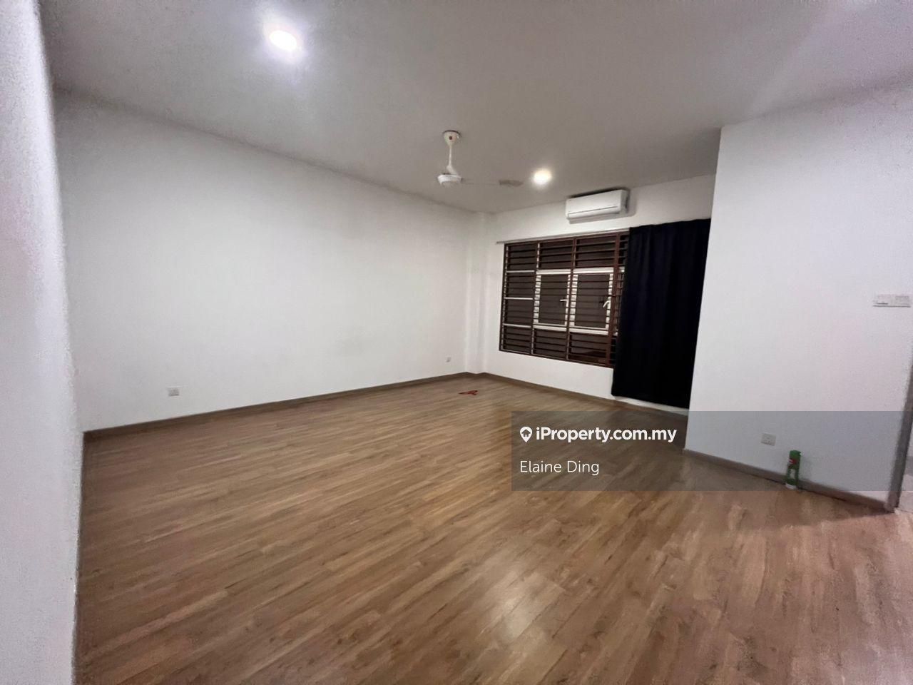 Rumah Berangkai 2 Tingkat untuk Disewa di Taman Semanja, Kajang oleh Elaine Ding - iProperty.com.my