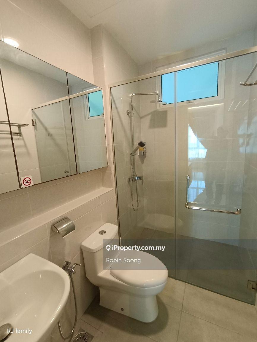 Service Residence for Sale in Parkland Residence by Robin Soong - iProperty.com.my