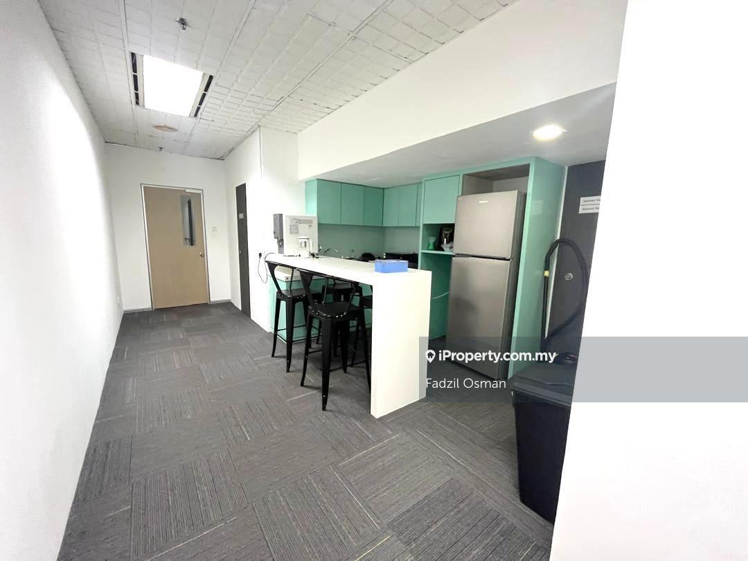 Pejabat untuk Disewa di Menara HLX, KL City Centre oleh Fadzil Osman - iProperty.com.my