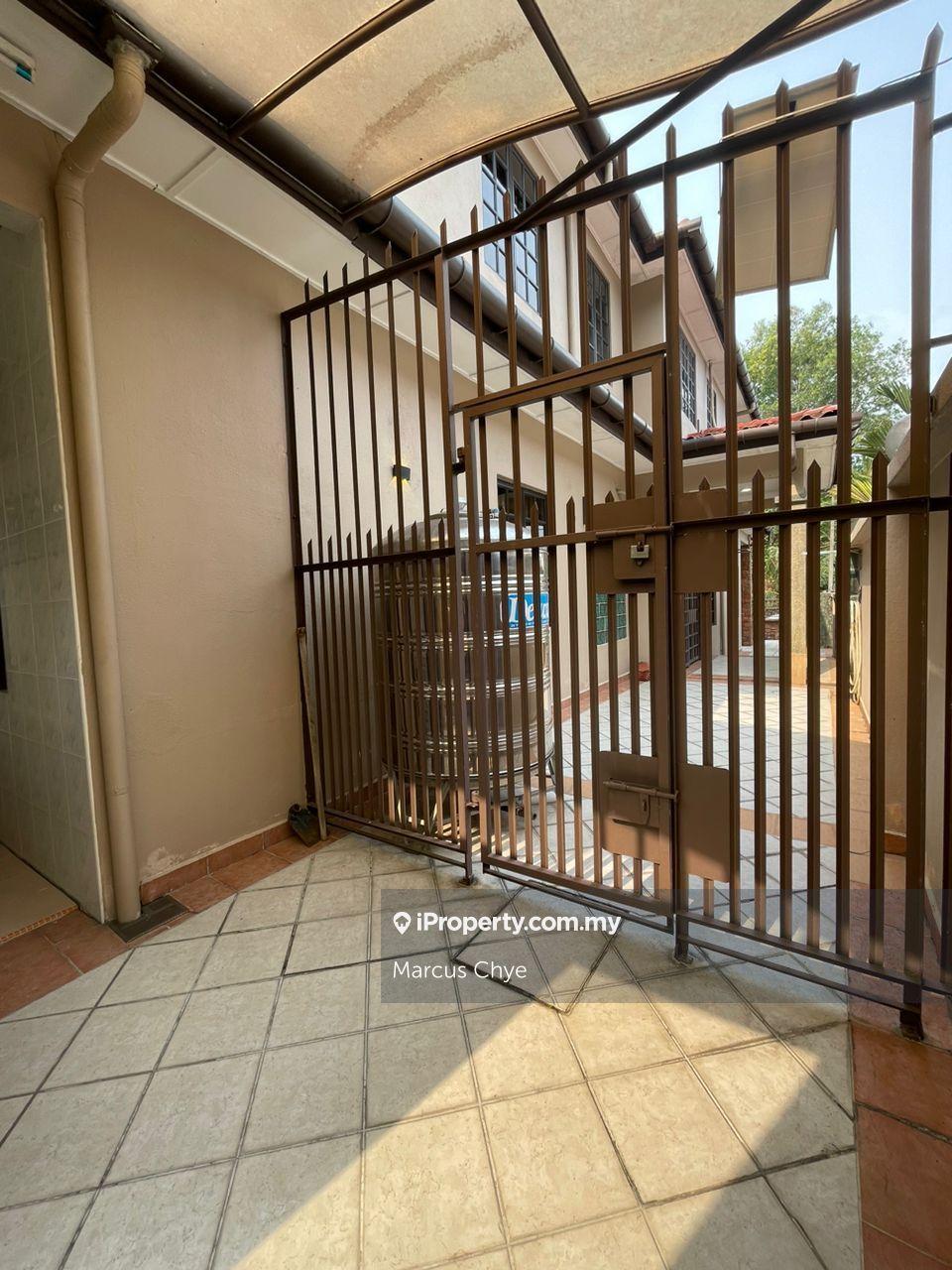 Rumah Pangsa untuk Dijual di Taman Selayang Utama oleh Marcus Chye - iProperty.com.my