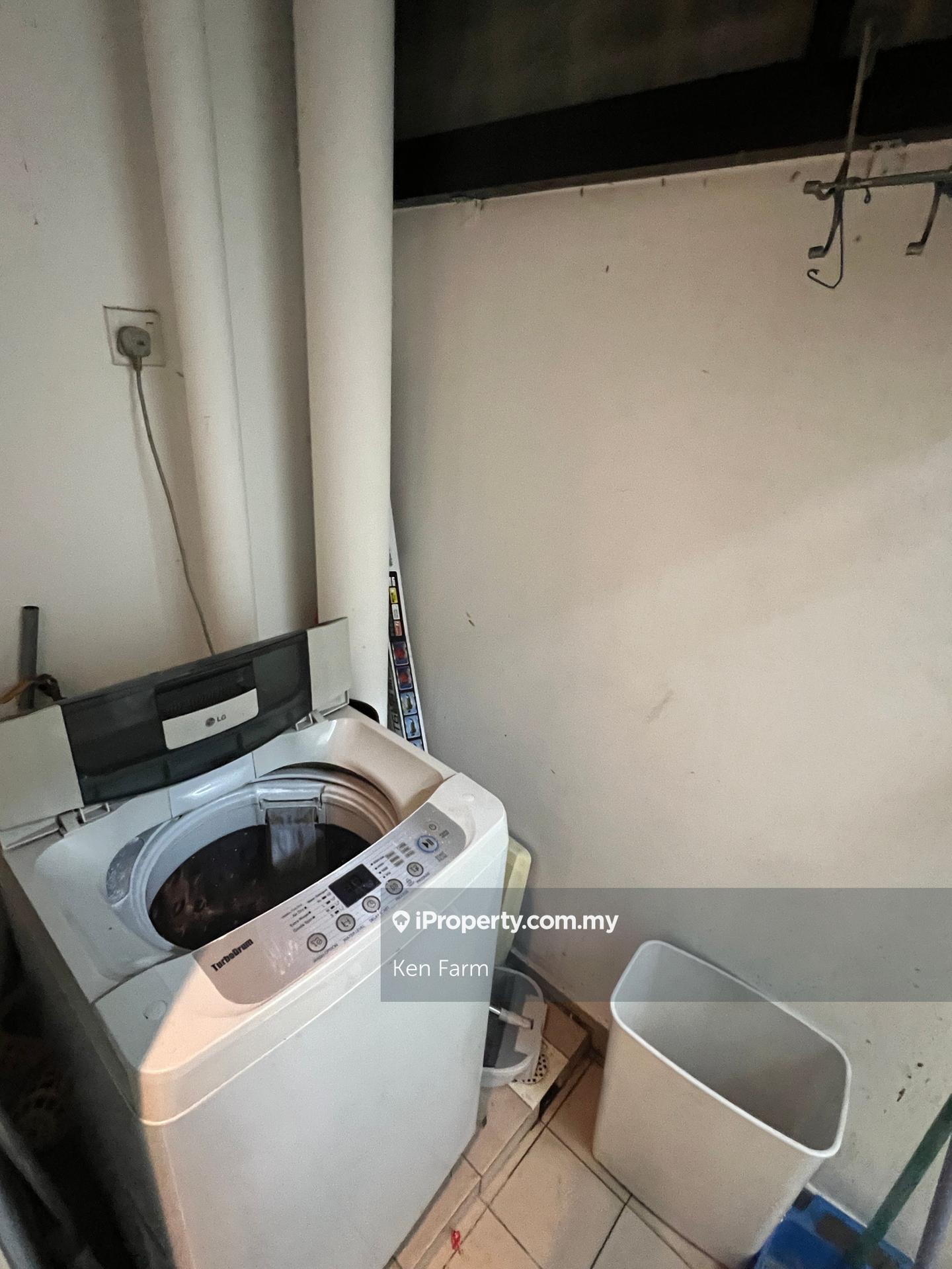 Kondominium untuk Dijual di Royal Domain Sri Putramas 2 oleh Ken Farm - iProperty.com.my