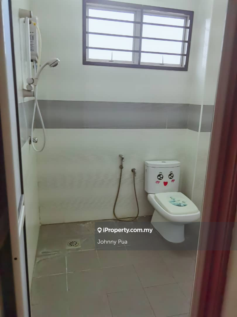 Rumah Berangkai 2 Tingkat untuk Dijual di Taman Subang Indah, Sunway oleh Johnny Pua - iProperty.com.my