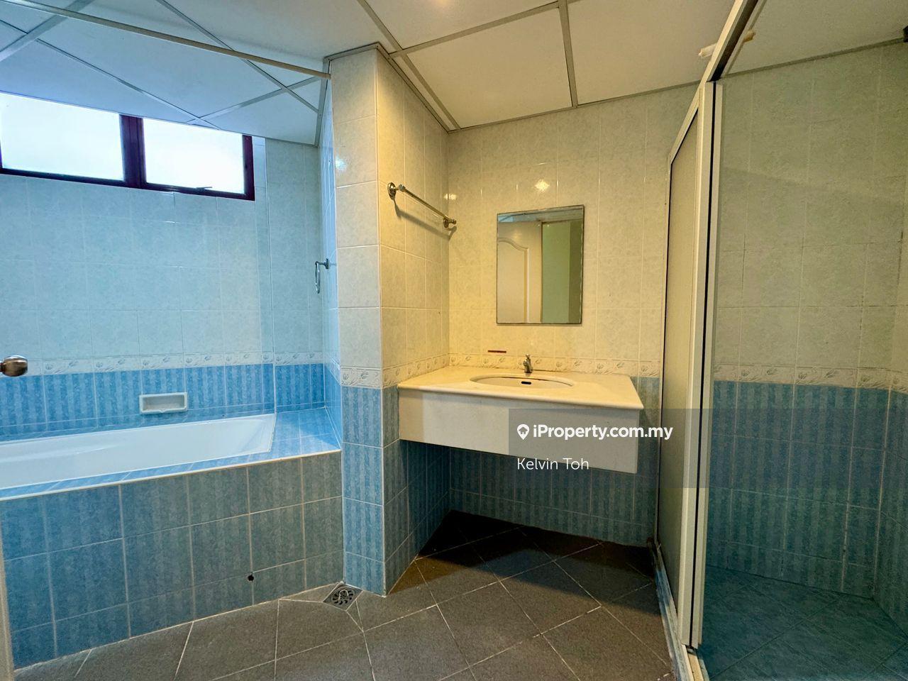 Condominium for Sale in Marina Bay Condominium by Kelvin Toh - iProperty.com.my