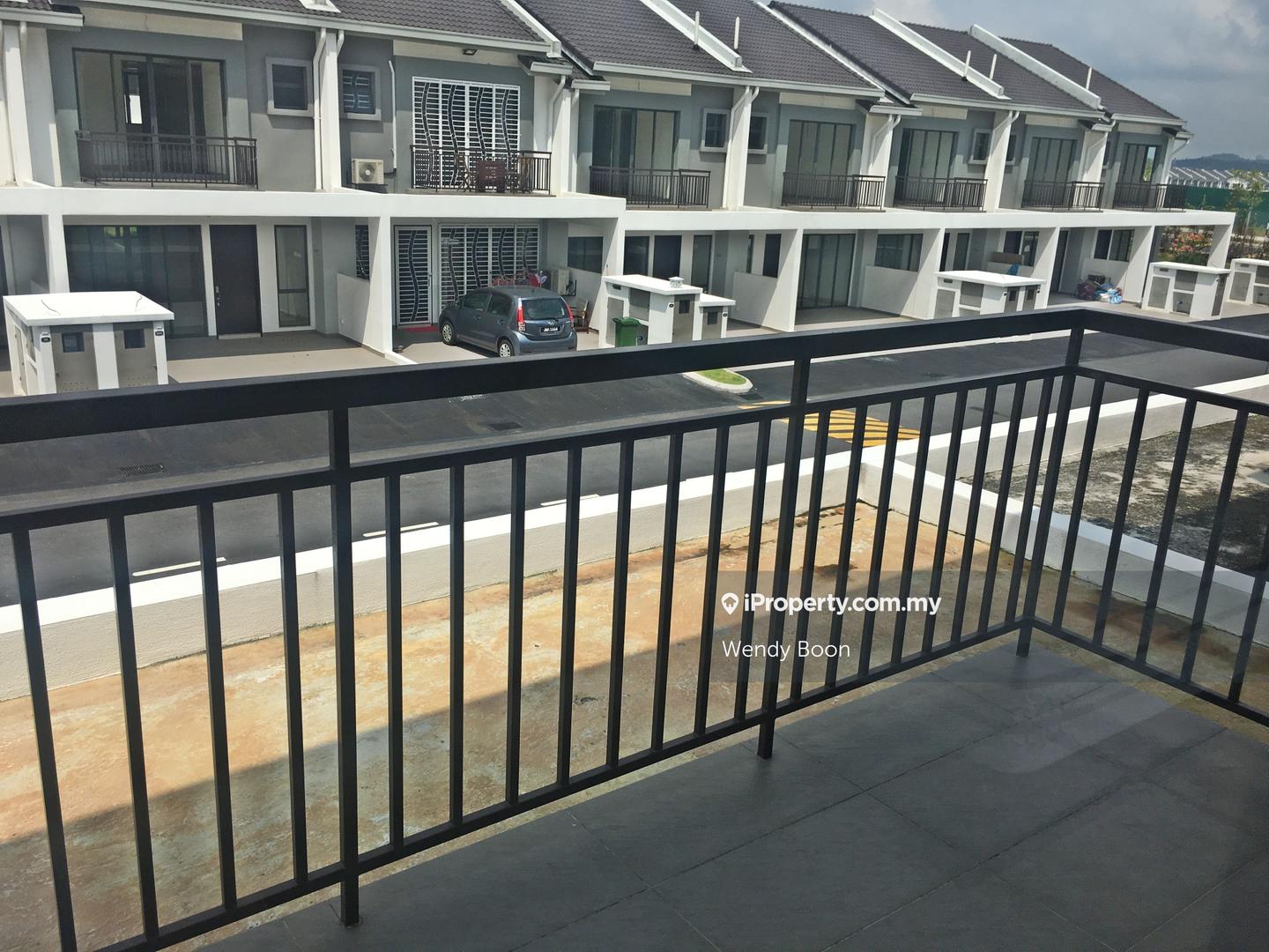 Rumah Berangkai 2 Tingkat untuk Disewa di Diamond City, Semenyih oleh Wendy Boon - iProperty.com.my