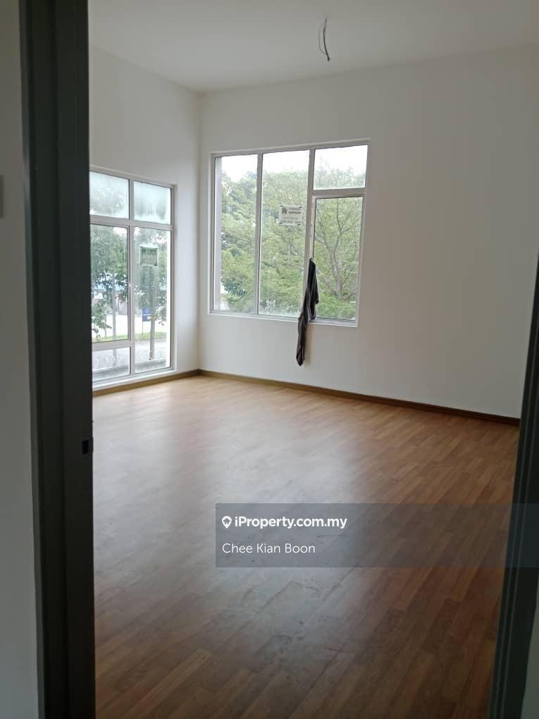 Rumah Berkembar untuk Dijual di Bandar Bestari, Klang oleh Chee Kian Boon - iProperty.com.my