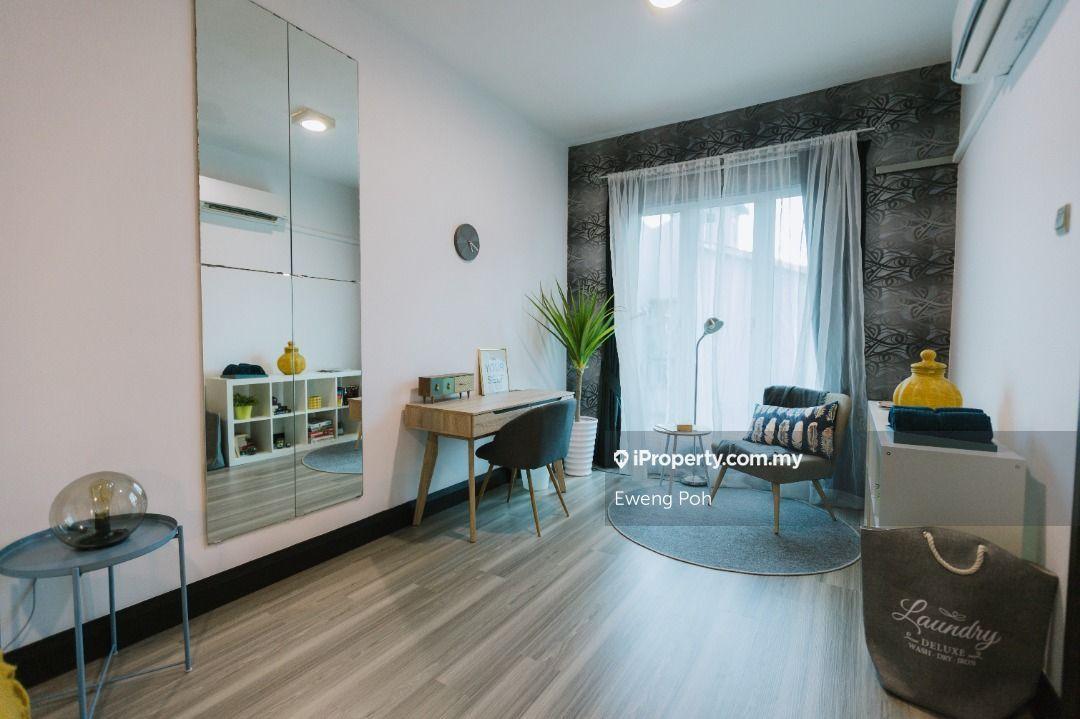 Rumah Berkembar untuk Dijual di Semi-D, Kemensah Mewah, Taman Melawati, Ampang, Ampang oleh Eweng Poh - iProperty.com.my