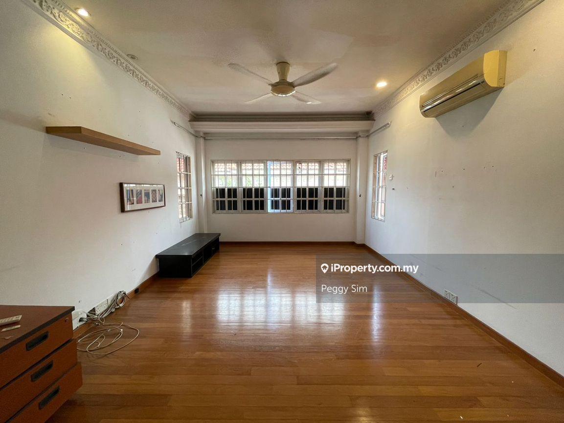 Rumah Berkembar untuk Dijual di Bandar Puteri Puchong, Puchong oleh Peggy Sim - iProperty.com.my