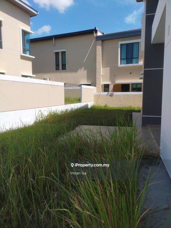 Semi-Detached House for Sale in Klana Height (Taman Dellinia), Seremban by Imran Isa - iProperty.com.my
