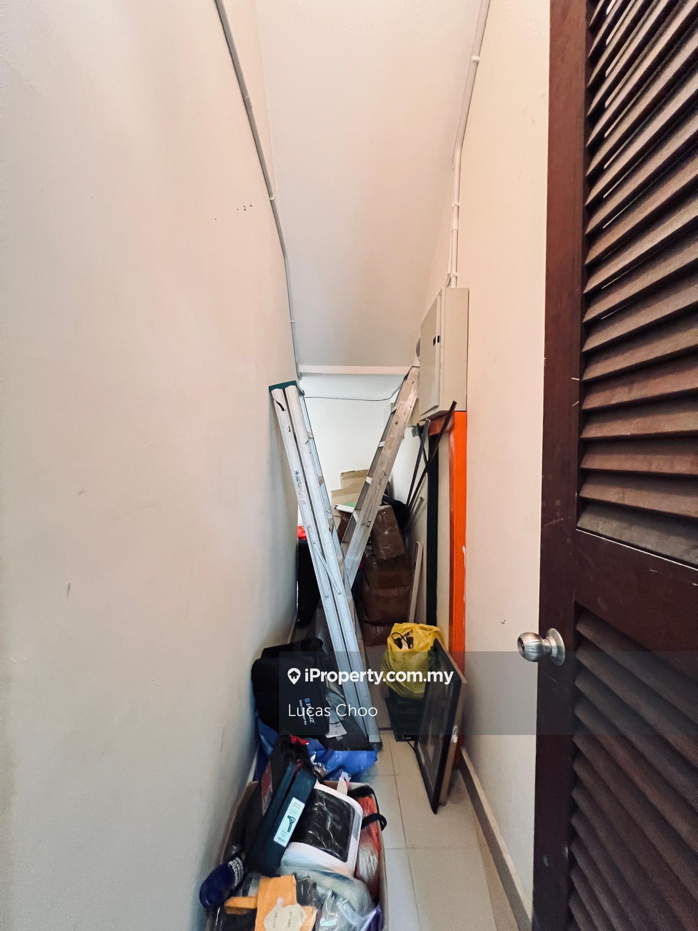 Rumah Berkembar untuk Dijual di Beverly Heights, Ampang oleh Lucas Choo - iProperty.com.my