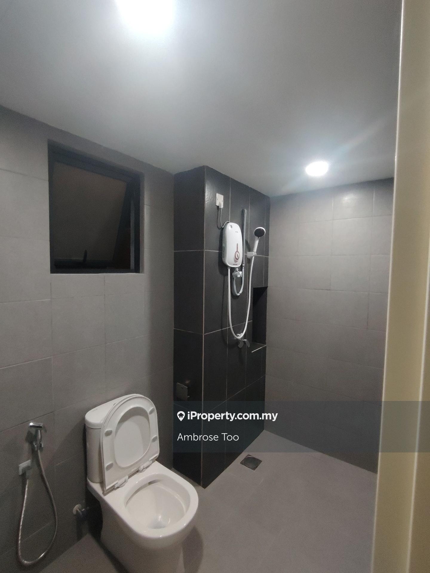 Service Residence for Sale in D'Clover Residences by Ambrose Too - iProperty.com.my