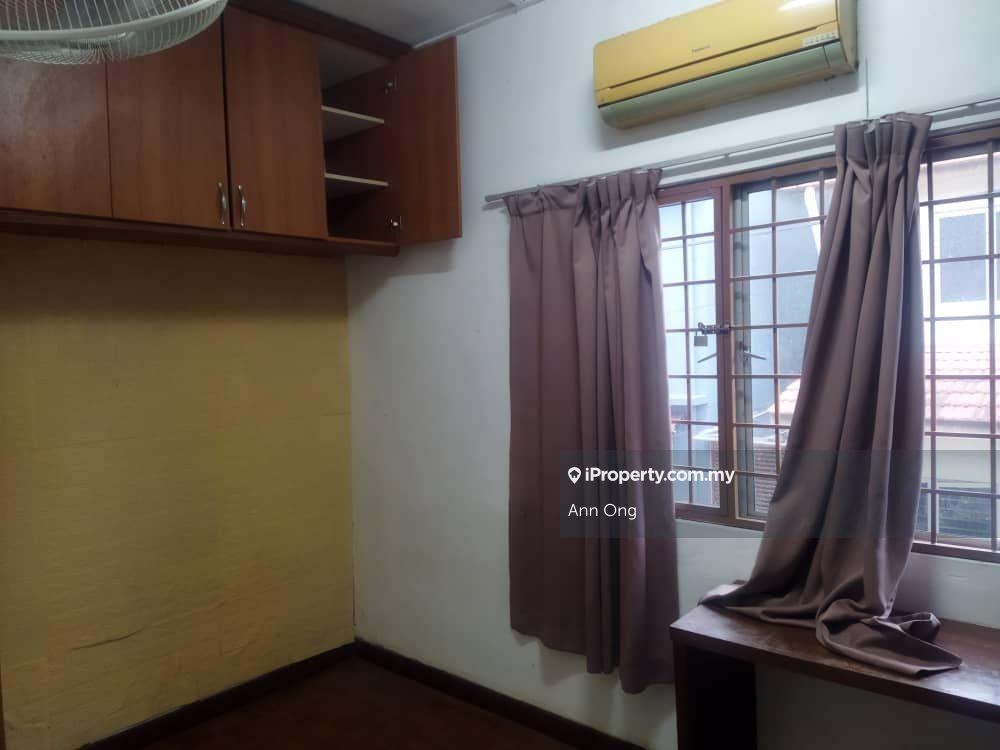 Rumah Berangkai 2 Tingkat untuk Dijual di Usj 2, Subang Jaya oleh Ann Ong - iProperty.com.my