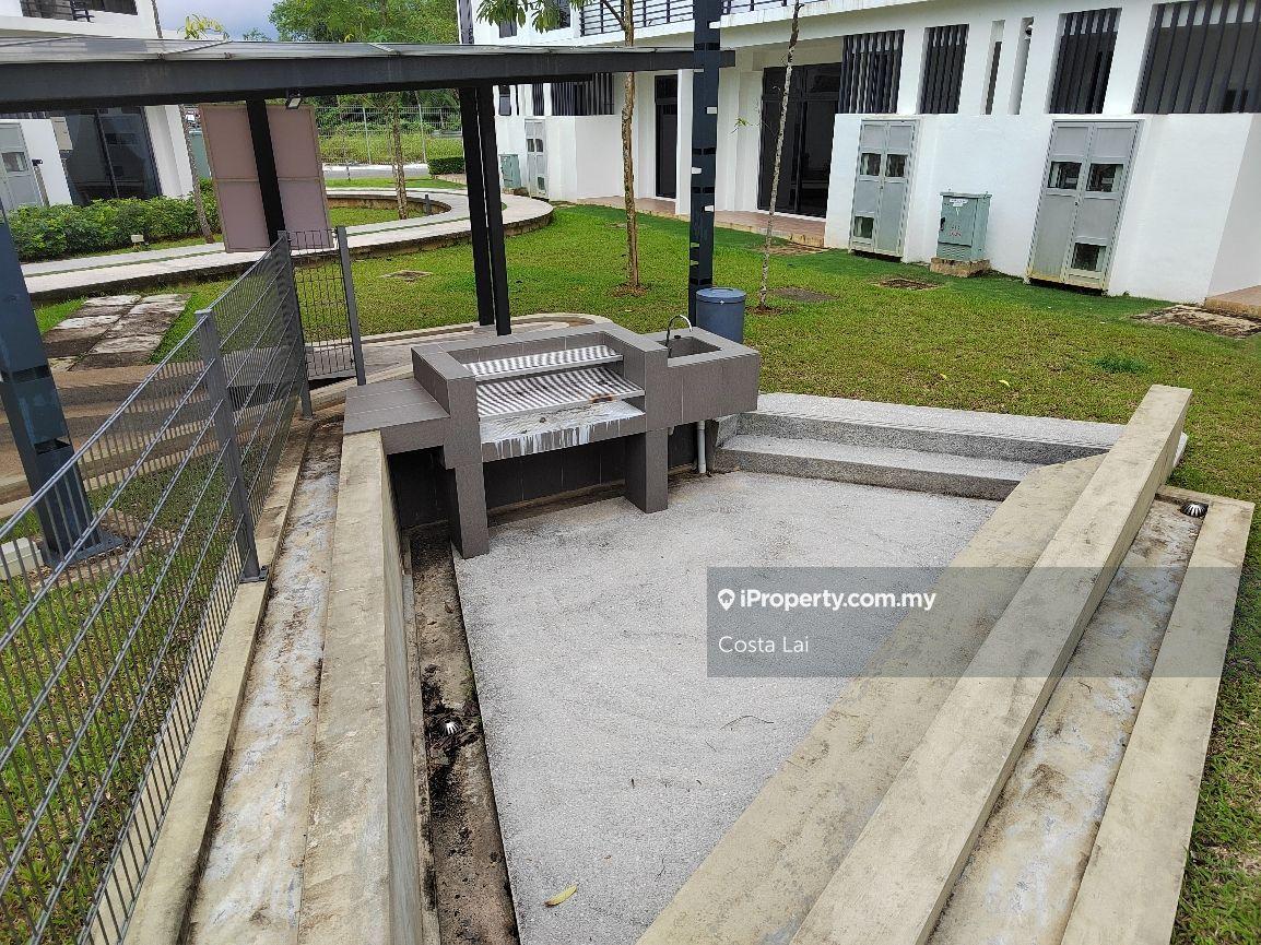 Townhouse for Sale in Kuching, Sarawak by Costa Lai - iProperty.com.my