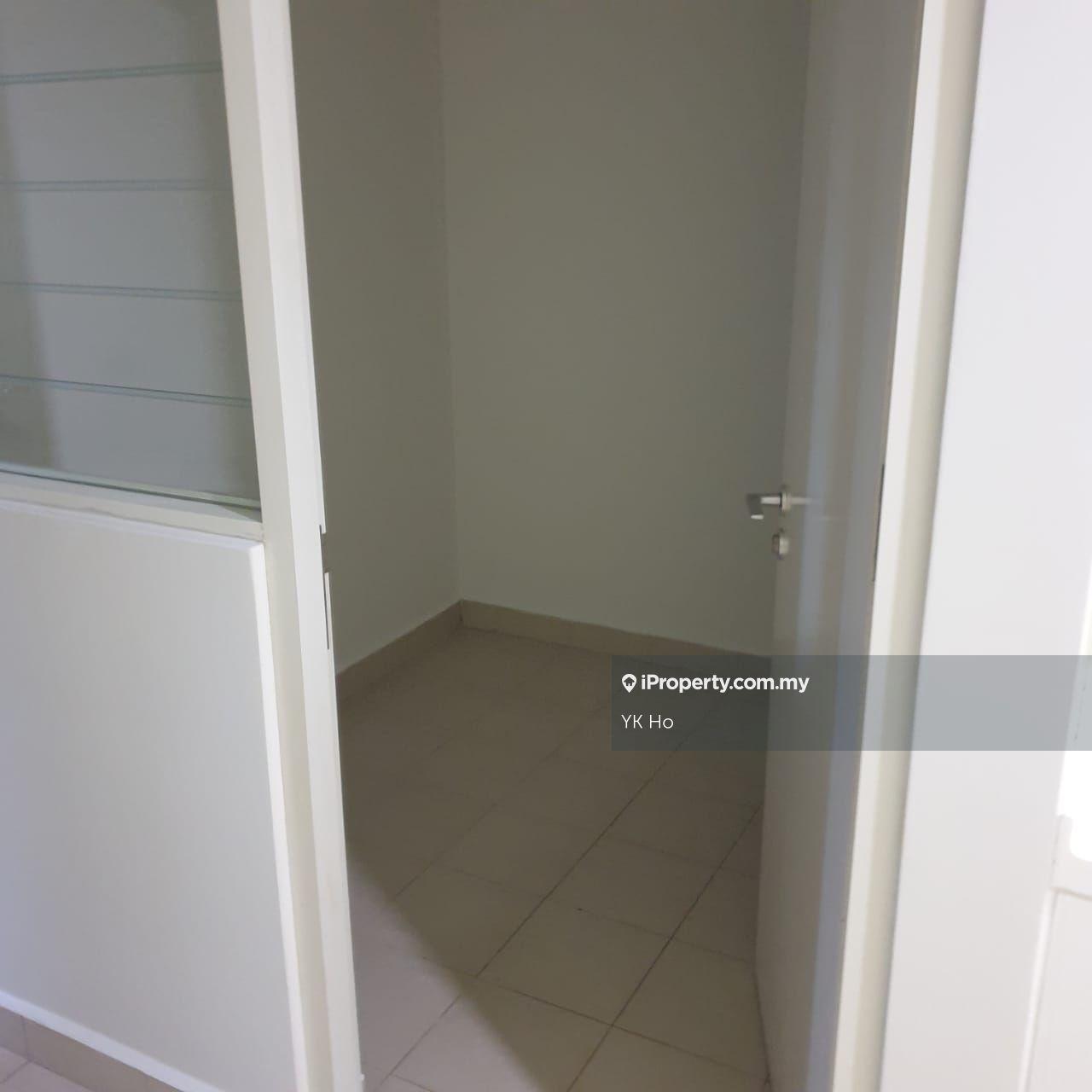 Kondominium untuk Dijual di Dedaun Condominium oleh YK Ho - iProperty.com.my