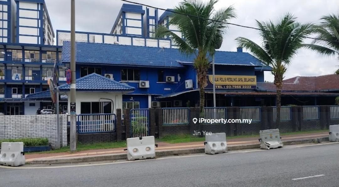 Semi-Detached House for Rent in Seksyen 8, Petaling Jaya by Jin Yee - iProperty.com.my