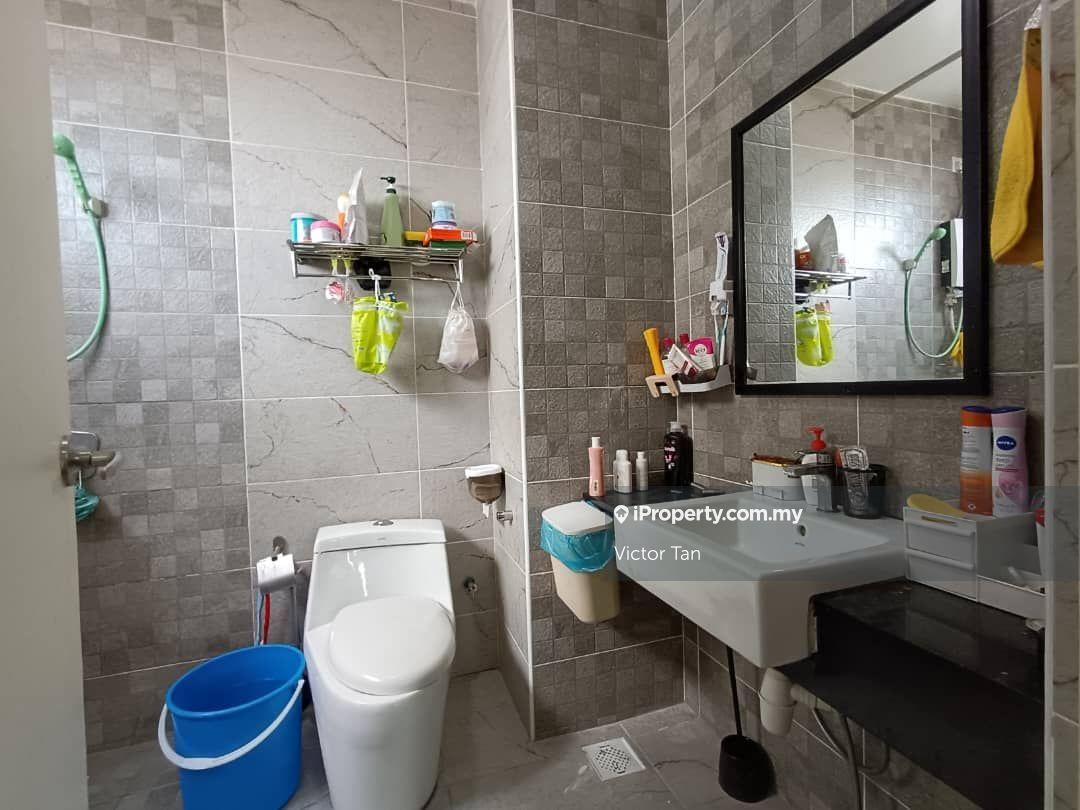 Service Residence for Sale in Pinnacle Tower by Victor Tan - iProperty.com.my