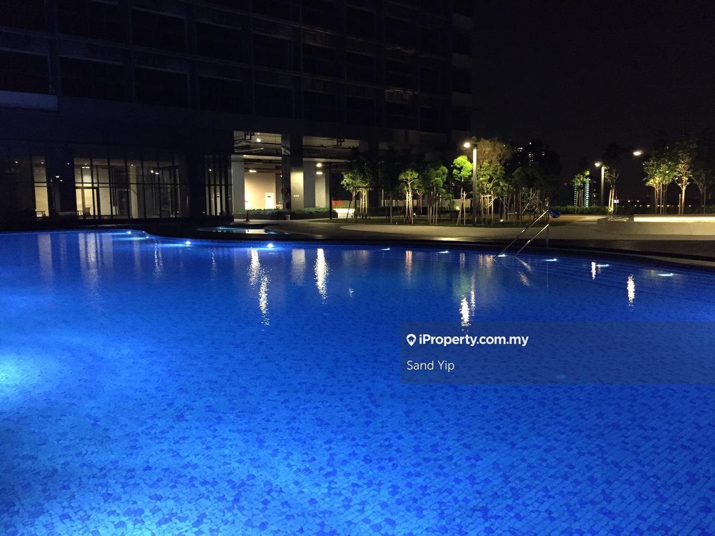 Service Residence for Rent in Seventeen Residences (Biji Living) by Sand Yip - iProperty.com.my